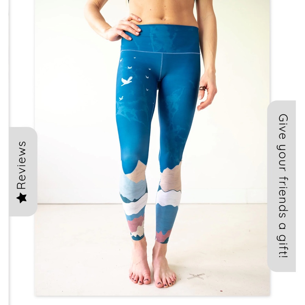 Colorado threads ABSTRACT MOUNTAIN YOGA PANTS sz Small